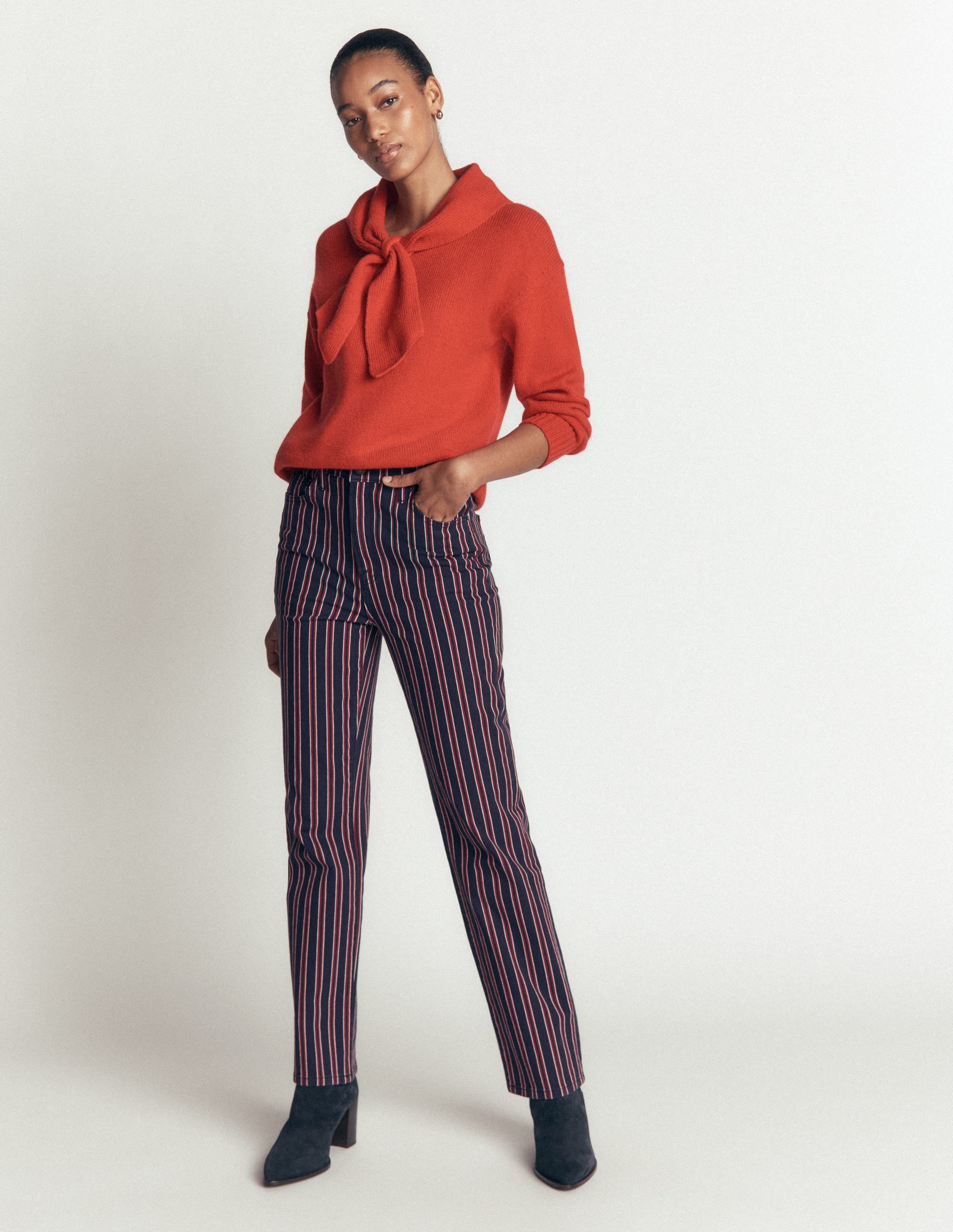 Jeans mit hohem Bund und geradem Bein-Marineblau Rot Streifen - Image 4