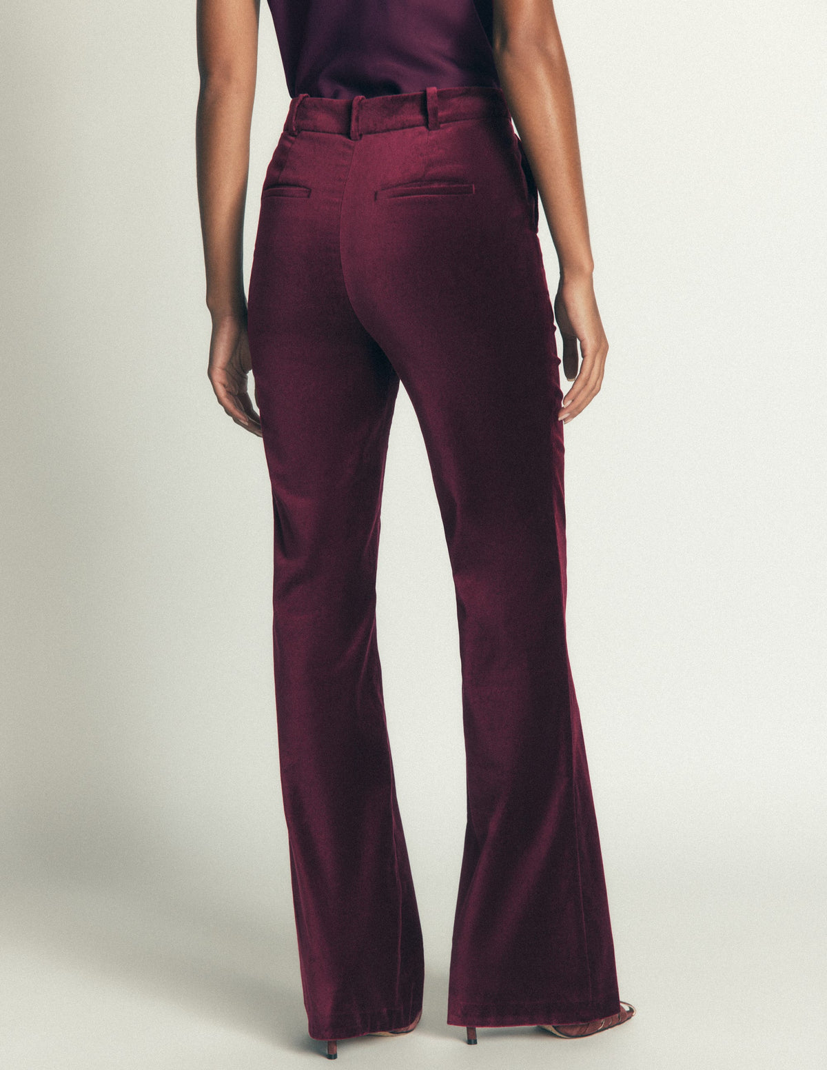 Ausgestellte Samthose-Dunkle Kirsche-3