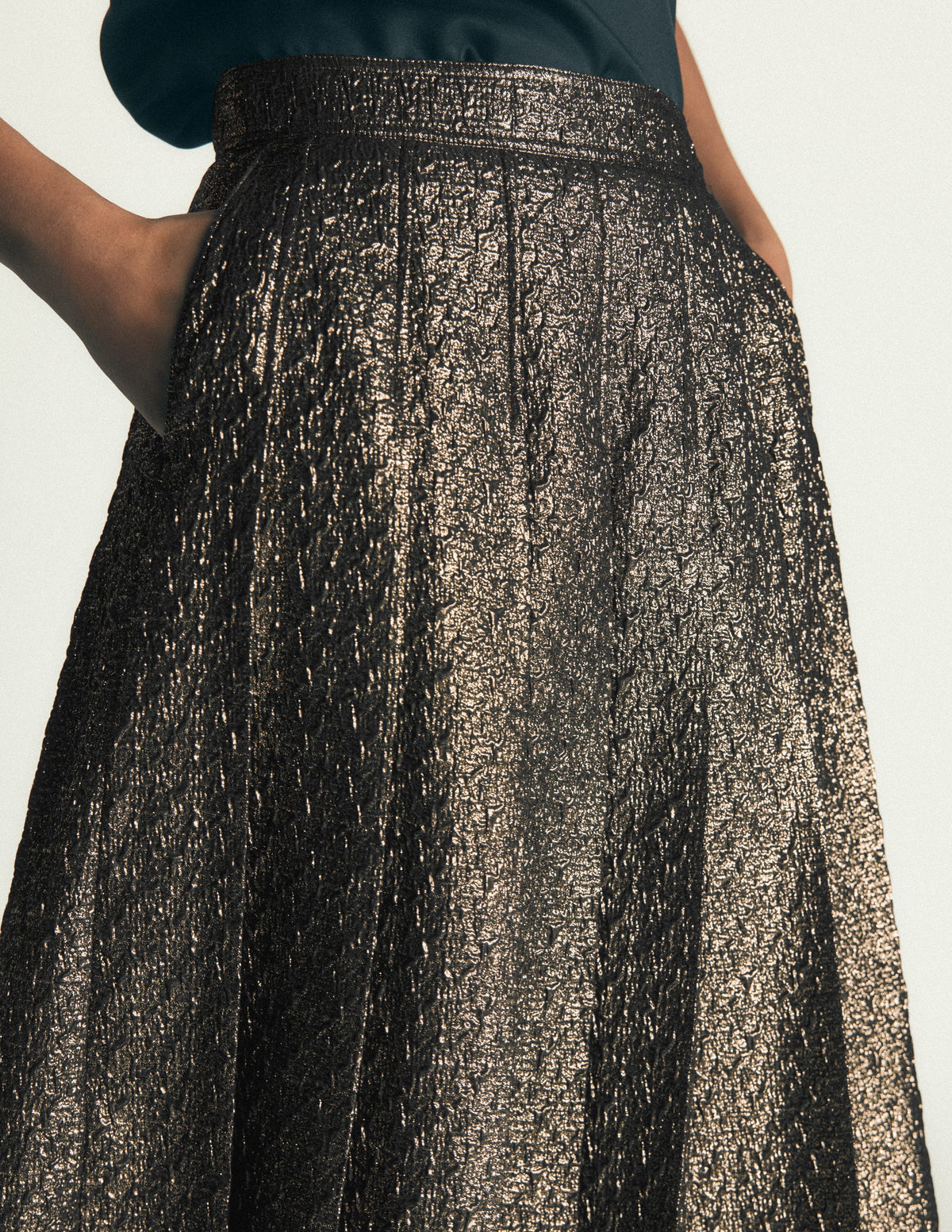 Aya Jacquard-Rock-Gold - Image 2