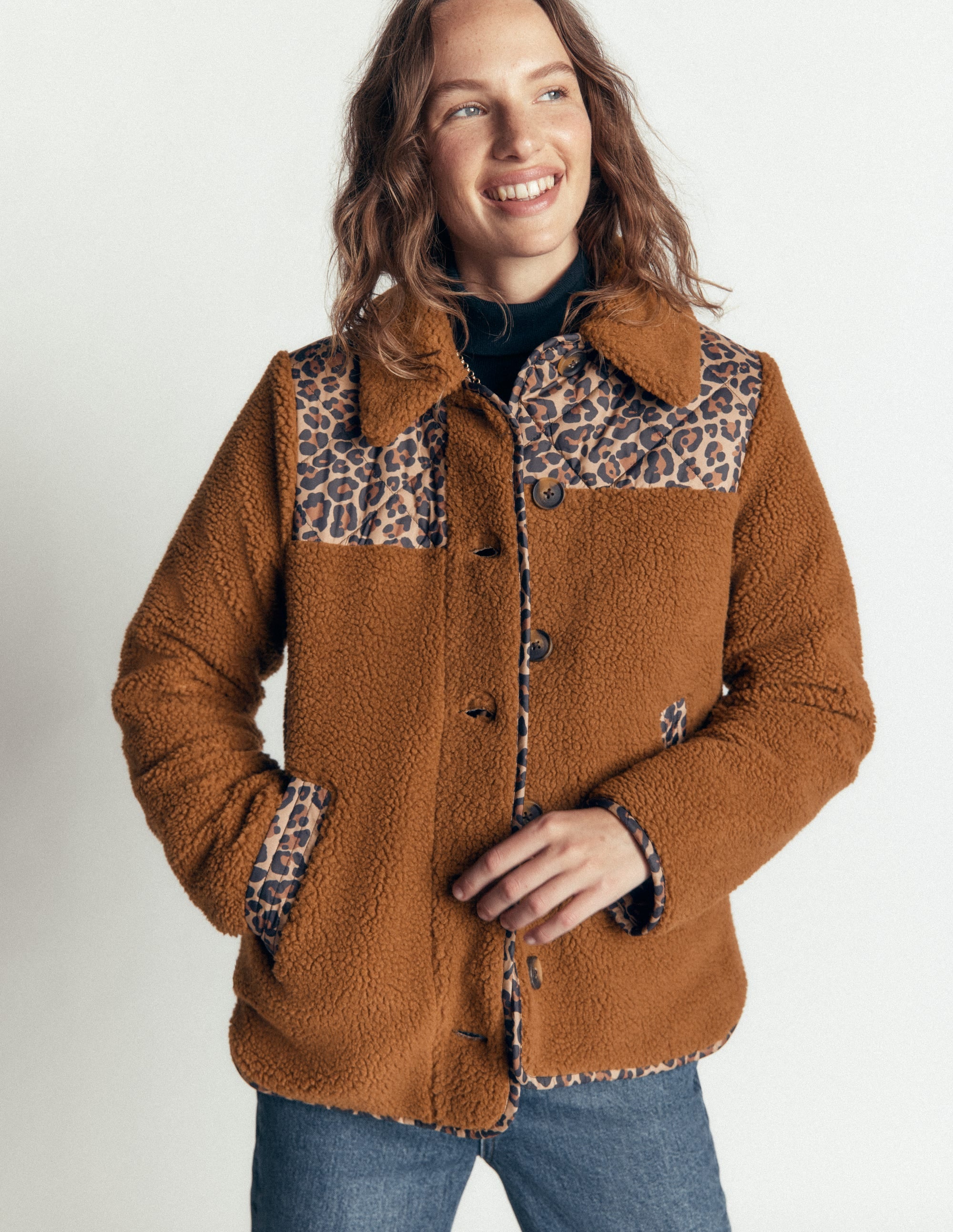 Wendbarer Mantel aus Teddyfell-Mix-Mohair, Leopardenmuster - Image 5