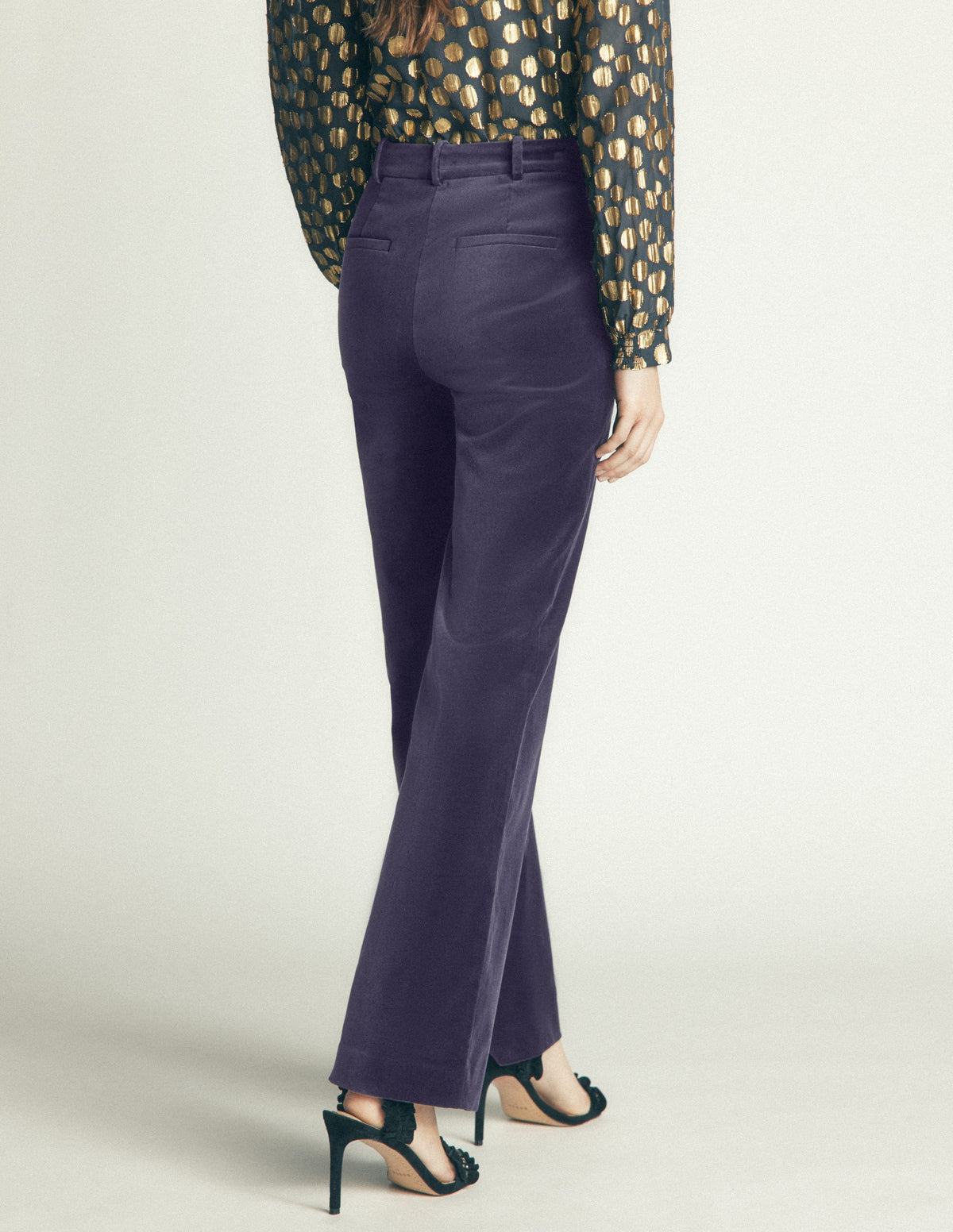 Fitzrovia Samthose-Marineblau-3