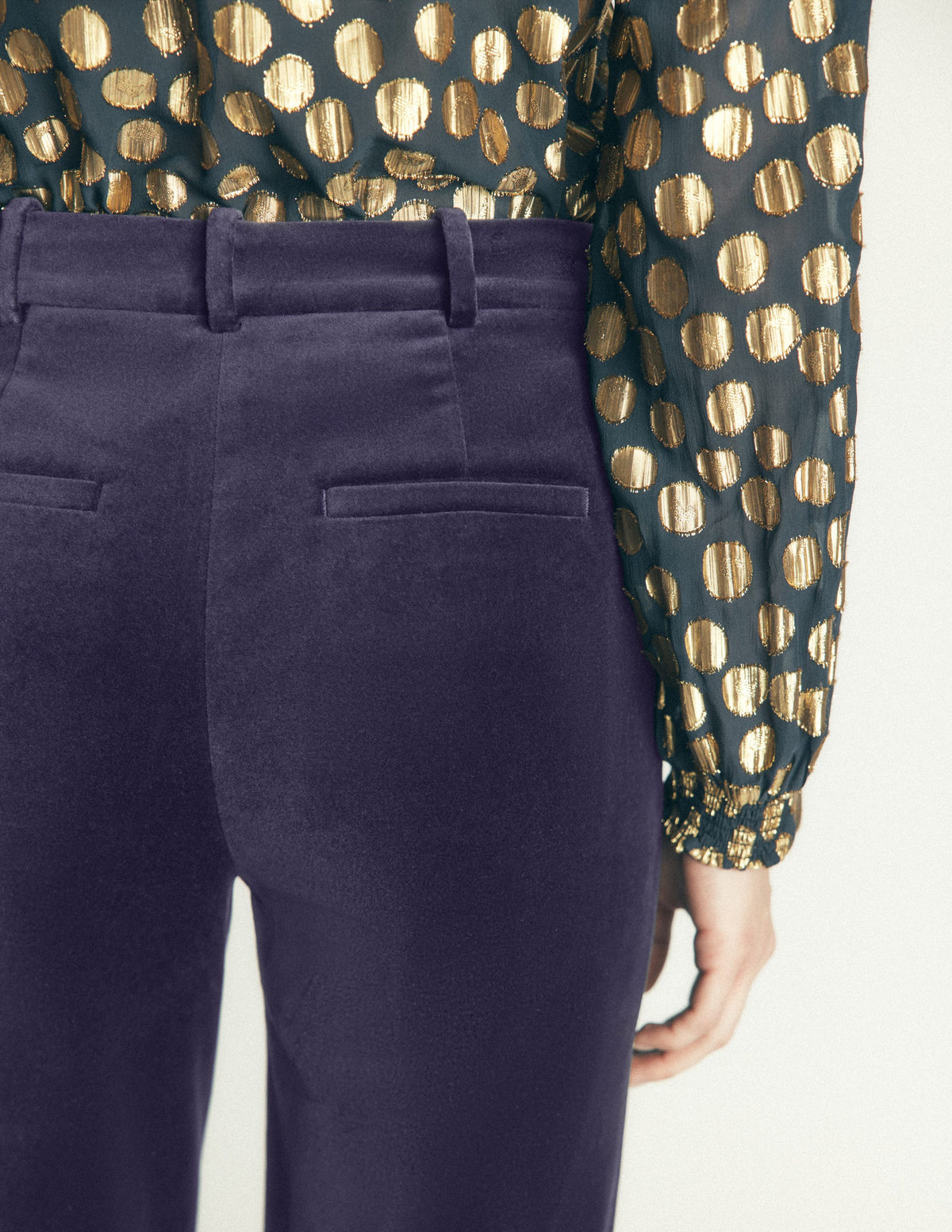 Fitzrovia Samthose-Marineblau - Image 4